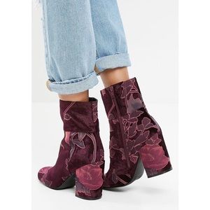 Steve Madden velvet floral booties